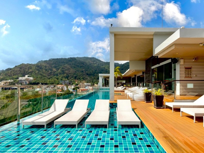 The Marina Phuket Hotel 13