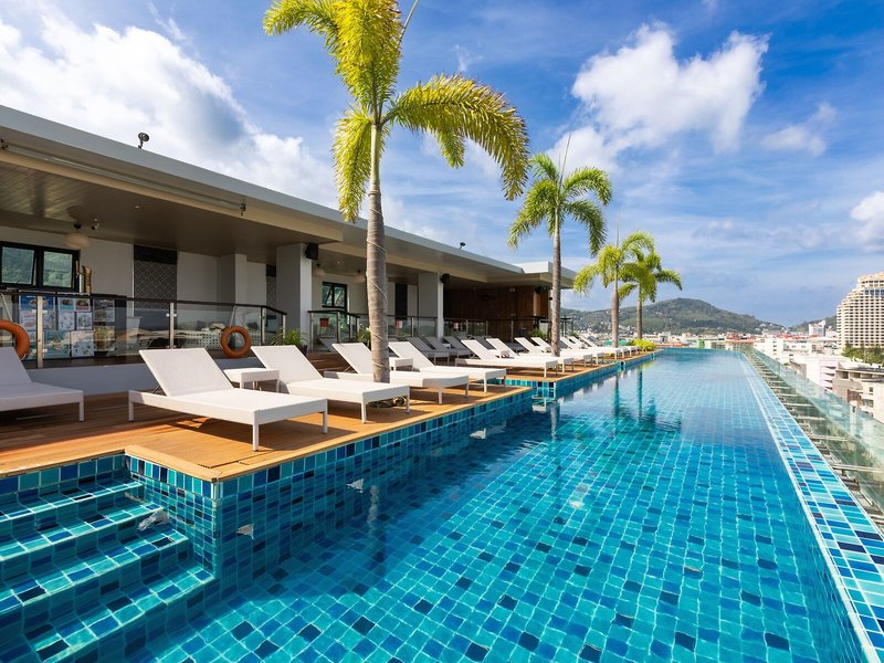 The Marina Phuket Hotel 17