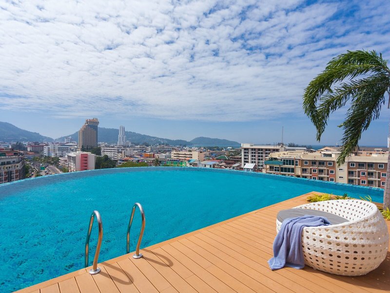 The Marina Phuket Hotel 21