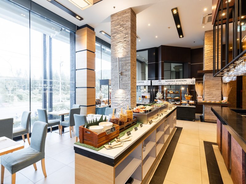 The Marina Phuket Hotel 33