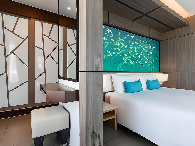 The Marina Phuket Hotel 40