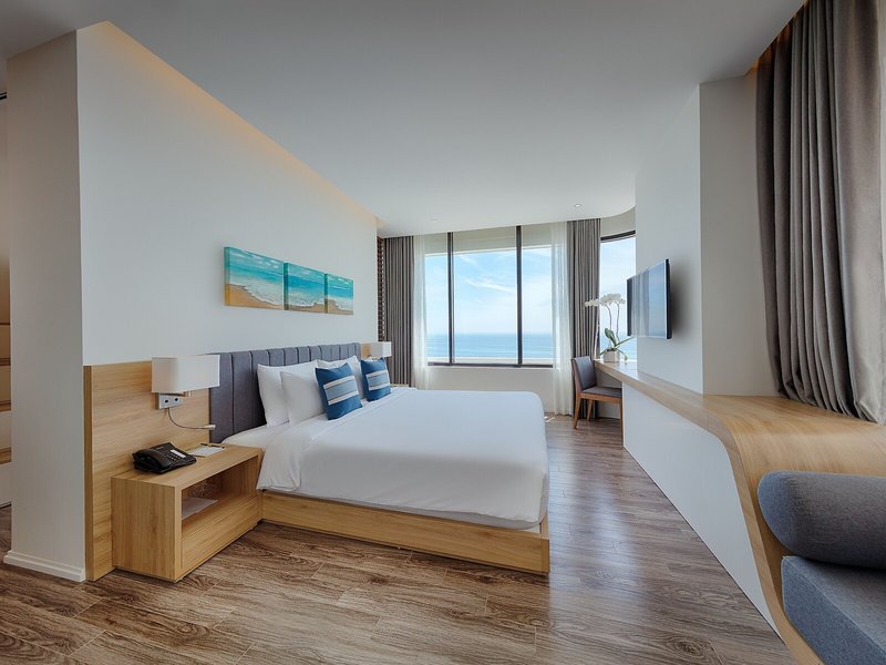 Belle Maison Parosand Danang Hotel 40