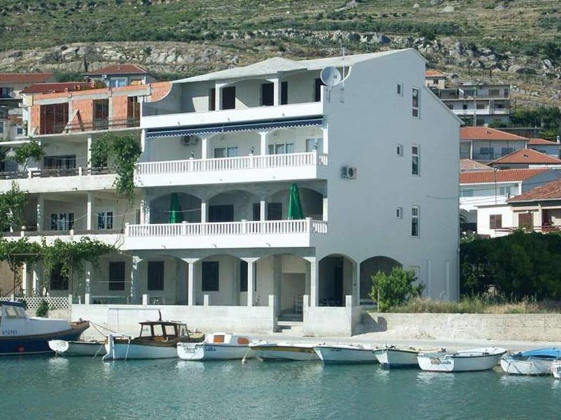 Apartments Duje 1 - Exterior