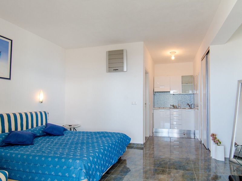 Apartments Duje 19 - Room Example