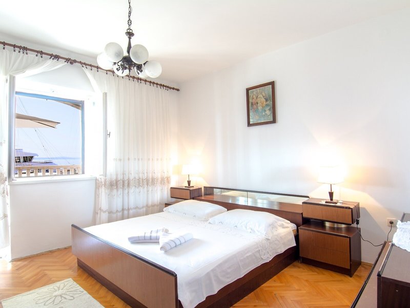 Apartments Duje 22 - Room Example