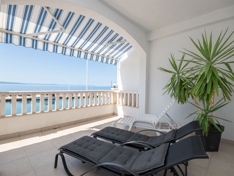 Apartments Duje 30 - Indoor Pool