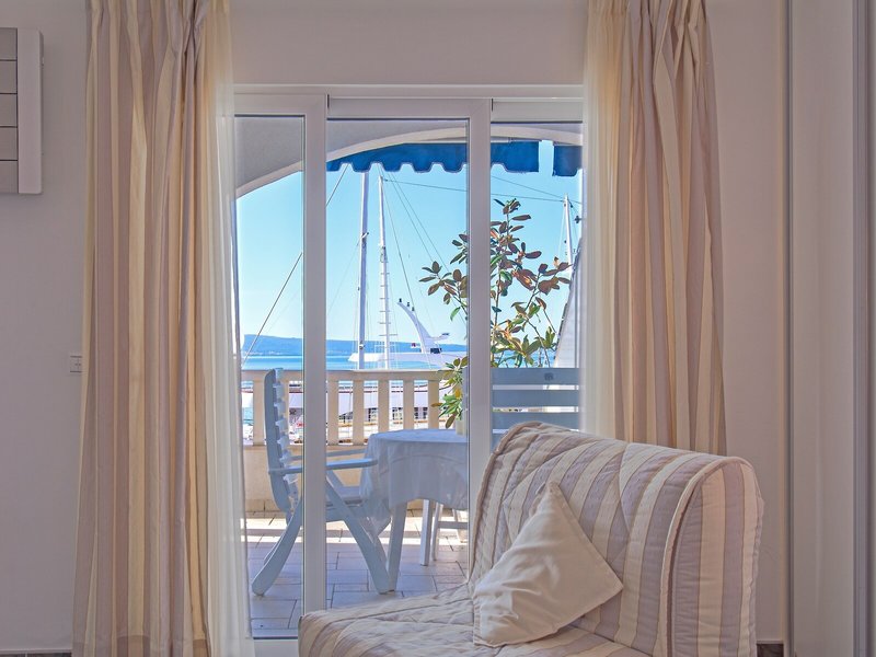 Apartments Duje 41 - Room Example