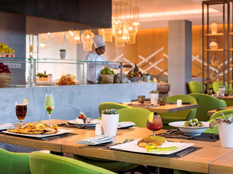 Novotel Muscat 23