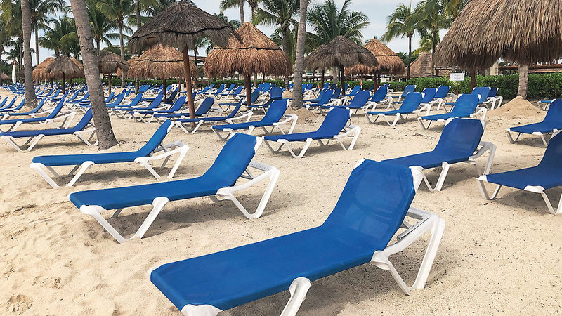 Bluebay Grand Esmeralda 13