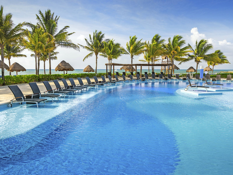 Bluebay Grand Esmeralda 7