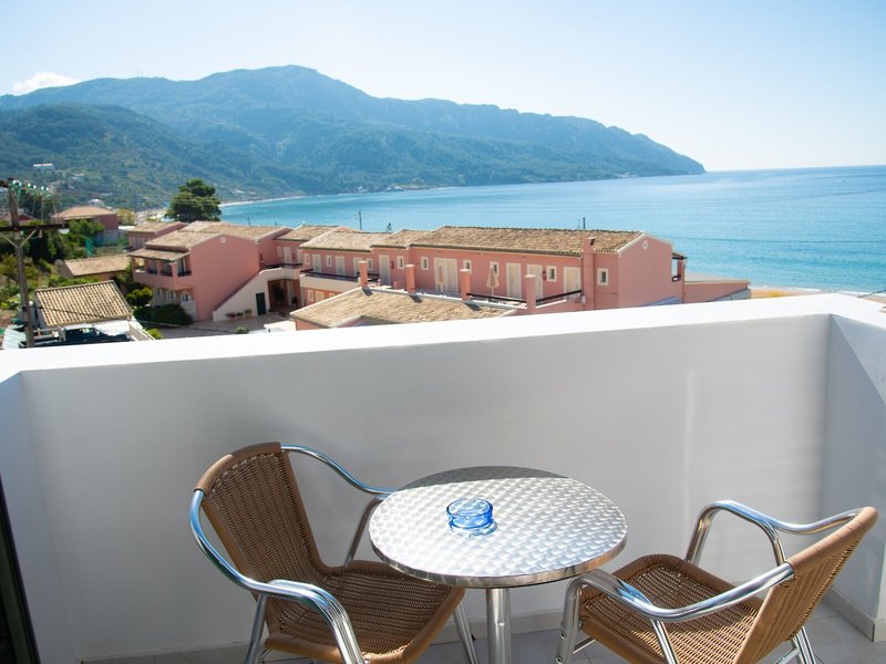 Belle Helene Beach 4
