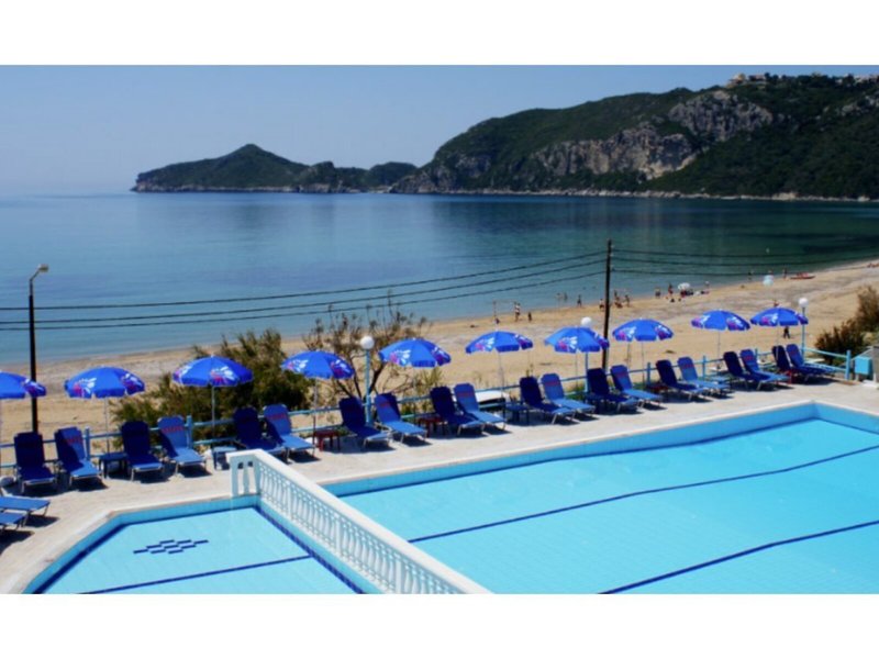 Belle Helene Beach 7