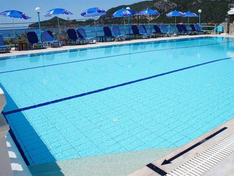 Belle Helene Beach 10