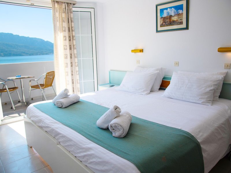 Belle Helene Beach 20