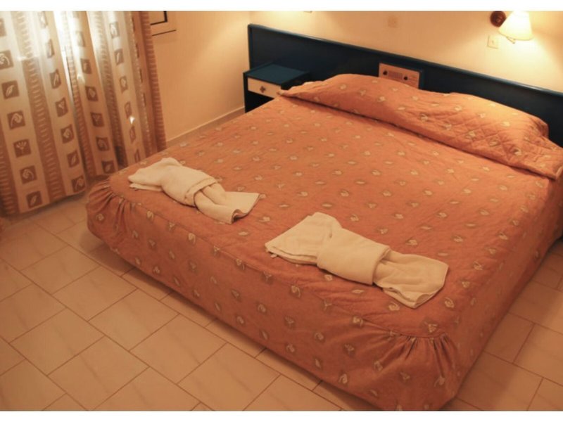 Belle Helene Beach 24
