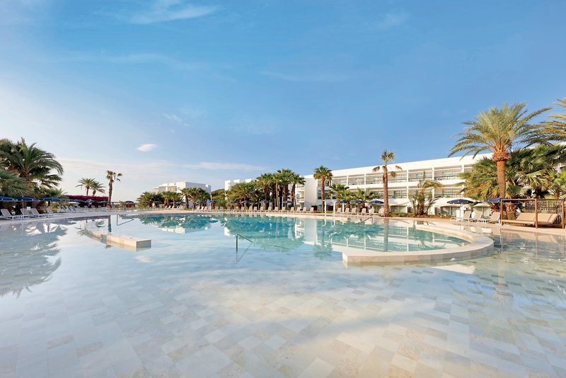 Grand Palladium Palace Ibiza Resort & Spa 2