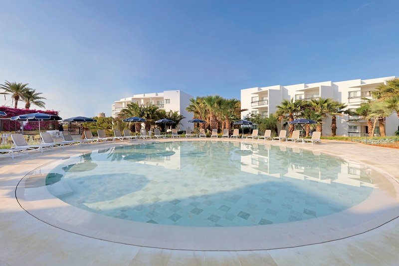 Grand Palladium Palace Ibiza Resort & Spa 3