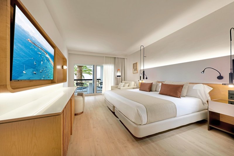 Grand Palladium Palace Ibiza Resort & Spa 15