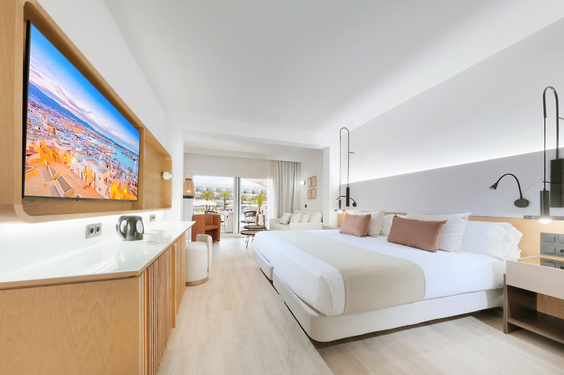 Grand Palladium Palace Ibiza Resort & Spa 3