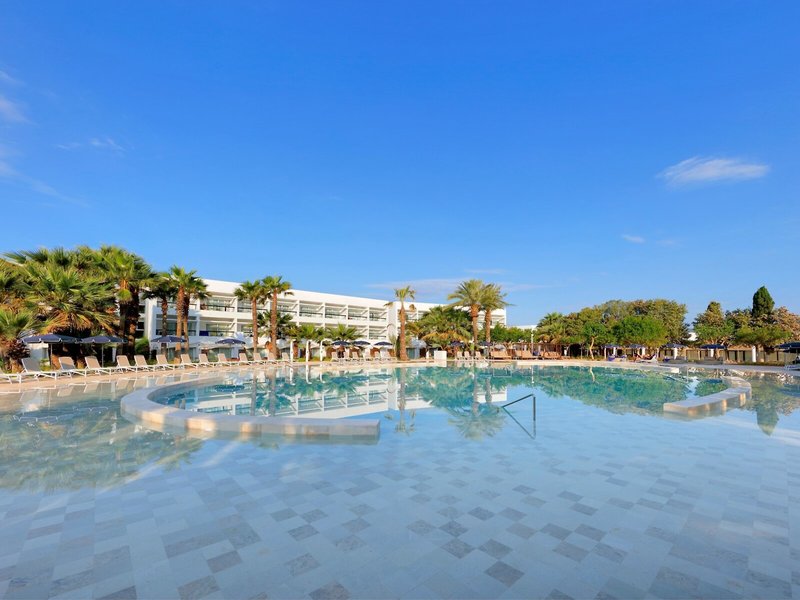 Grand Palladium Select Palace Ibiza 8