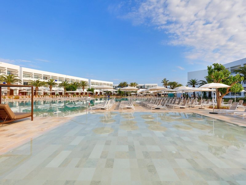 Grand Palladium Select Palace Ibiza 11