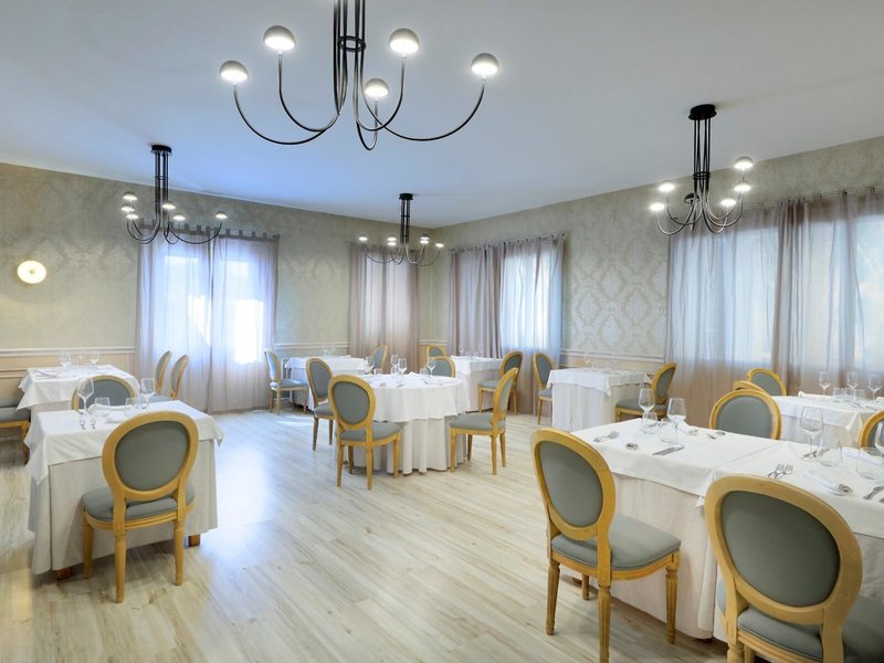 Grand Palladium Select Palace Ibiza 26