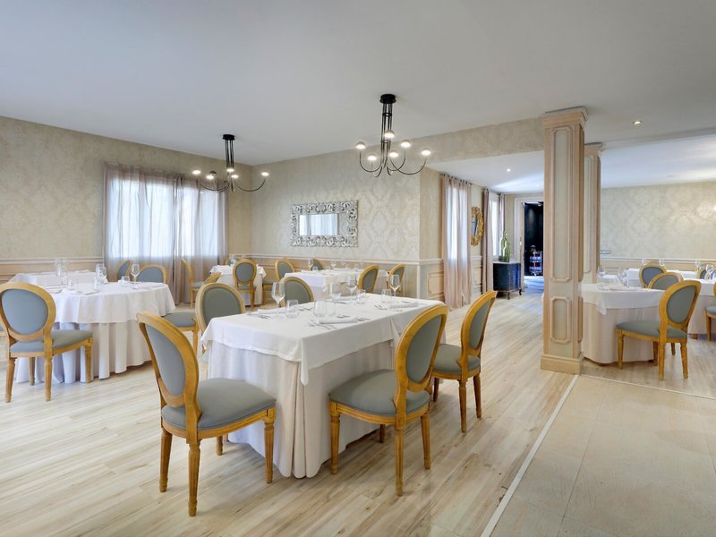 Grand Palladium Select Palace Ibiza 27