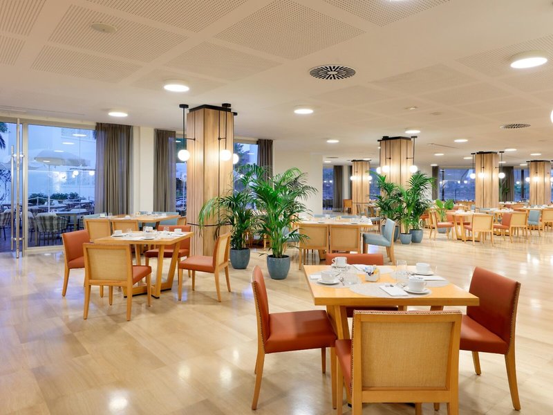 Grand Palladium Select Palace Ibiza 30