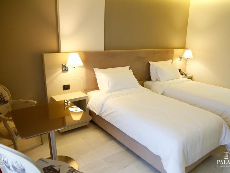 Hotel Palace 21