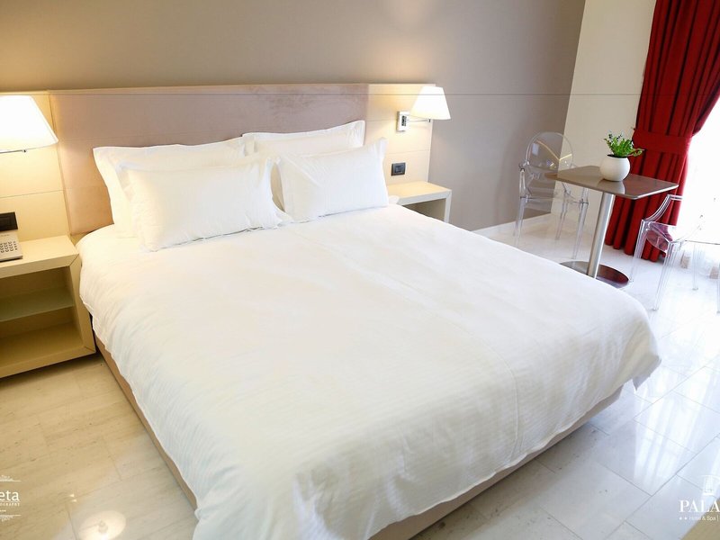 Hotel Palace 22