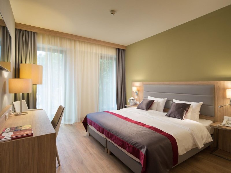 Akeah Verdi Budapest 23 - Room Example