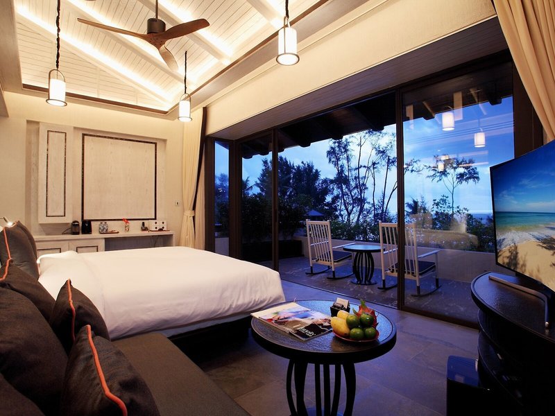 Baba Beach Club Phuket 3