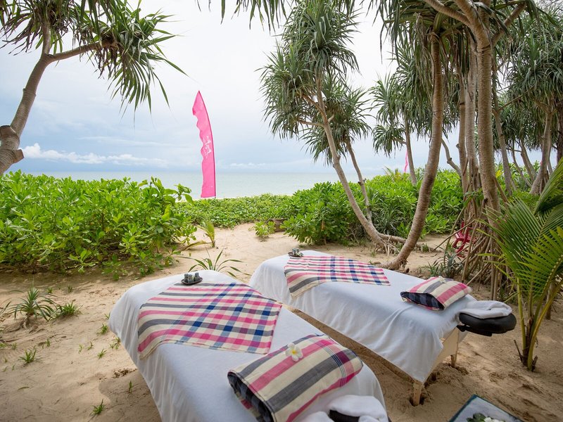 Baba Beach Club Phuket 9