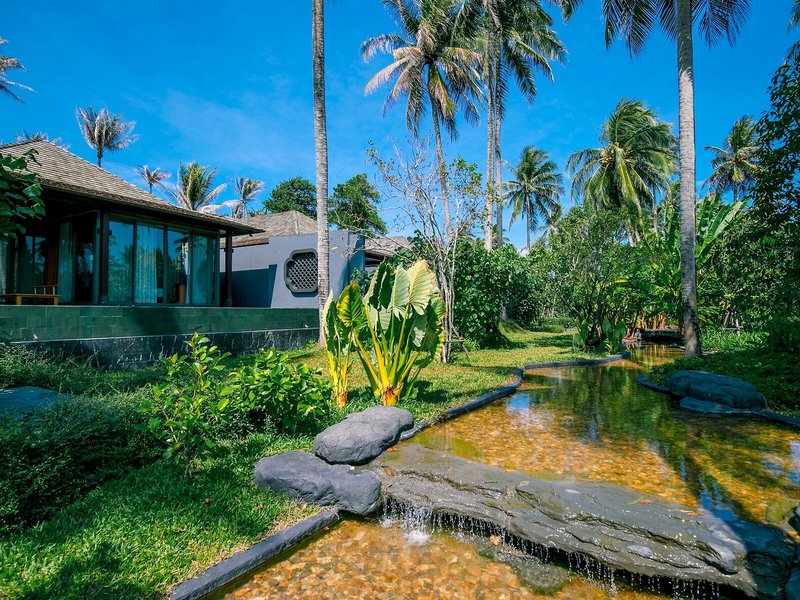 Baba Beach Club Phuket 1