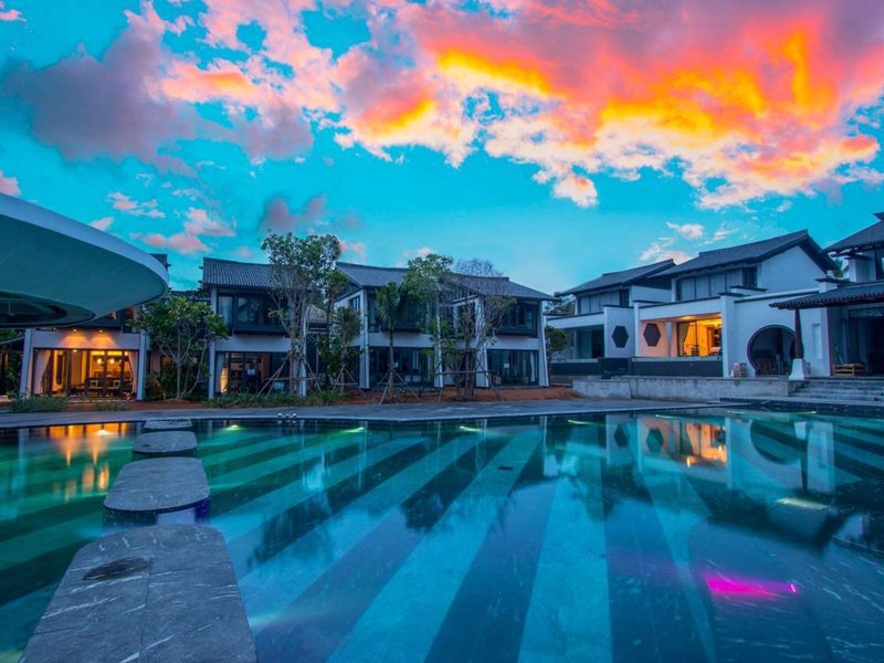 Baba Beach Club Phuket 22
