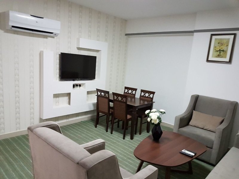 Al Dyafa Hotel Suites 10