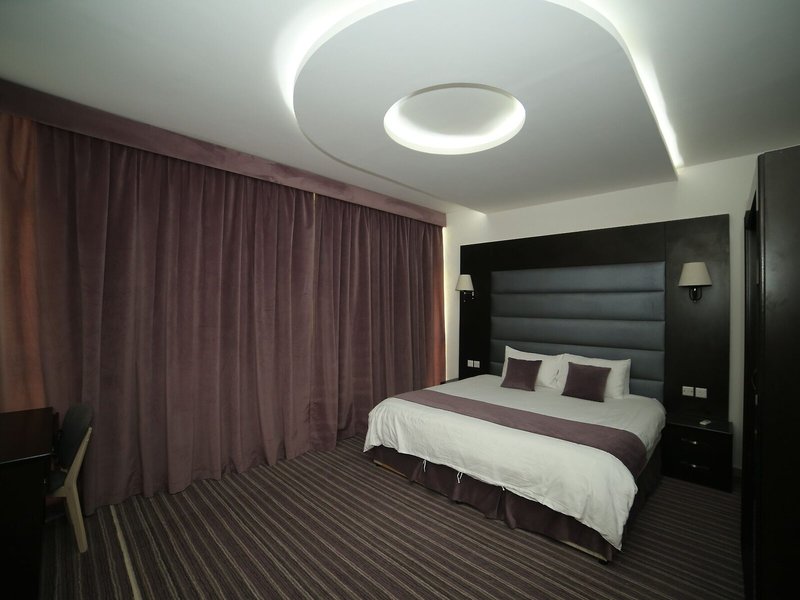 Al Dyafa Hotel Suites 33