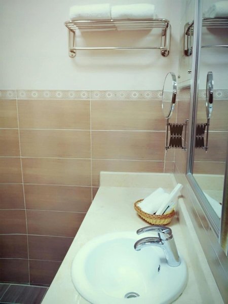 Al Dyafa Hotel Suites 44