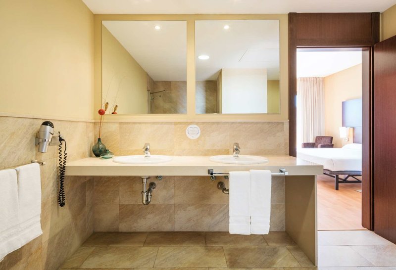 Hotel ILUNION Calas de Conil 8