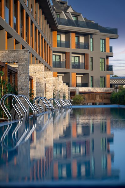 Lago Hotel 44