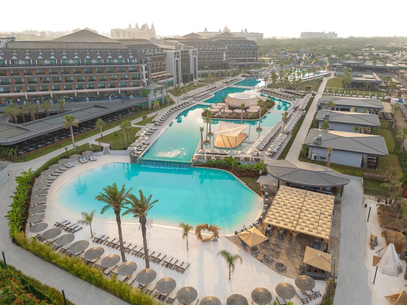 Lago Hotel 84