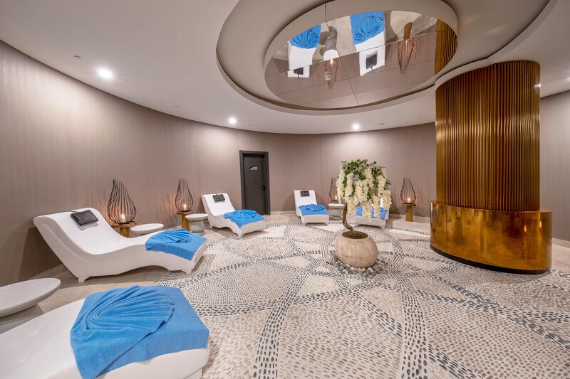 Lago Hotel 98