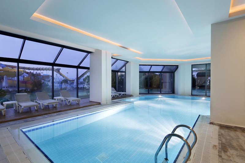 Lago Hotel 39