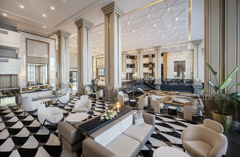 Lago Hotel 8