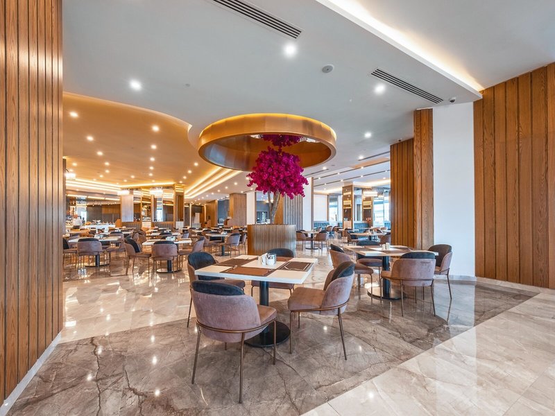 Lago Hotel 13