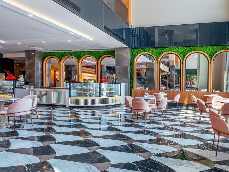 Lago Hotel 14