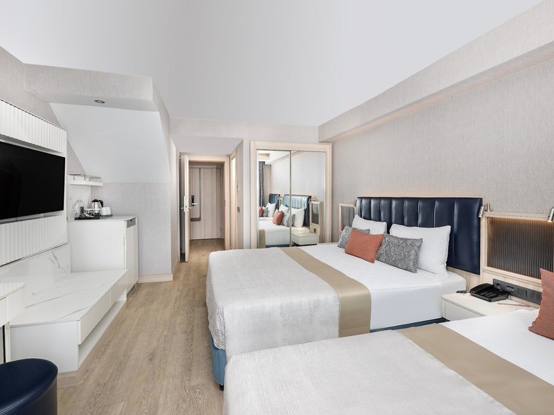 Lago Hotel 40