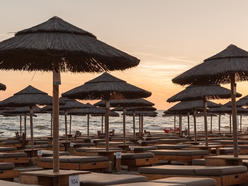 Cumeja Beach Club & Hotel 6 - Beach