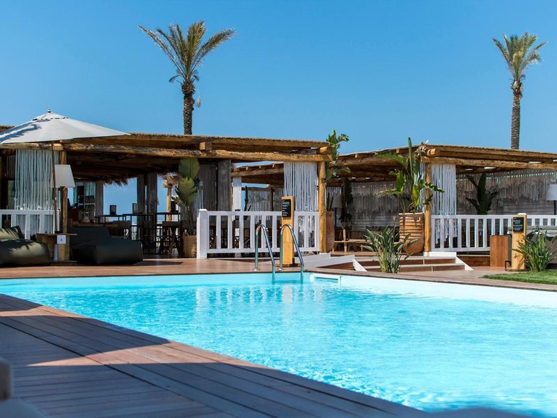 Cumeja Beach Club & Hotel 10 - Outdoor Pool