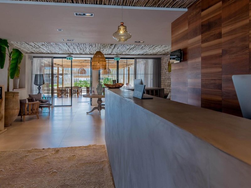 Cumeja Beach Club & Hotel 17 - Lounge / Lobby